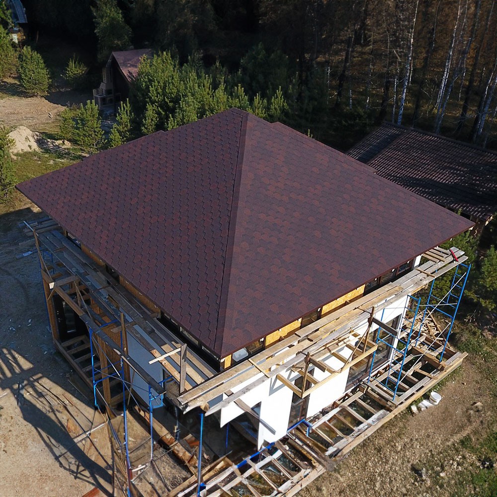 Шатровая крыша в Тосно и Ленинградской области