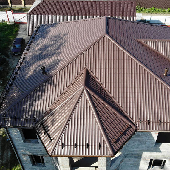 Монтаж сложной крыши и кровли в Тосно и Ленинградской области